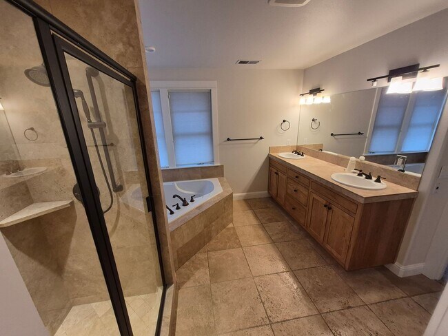 Building Photo - 4 bed 2.5 Bath Northwest Crossing - NWX -Coming Soon