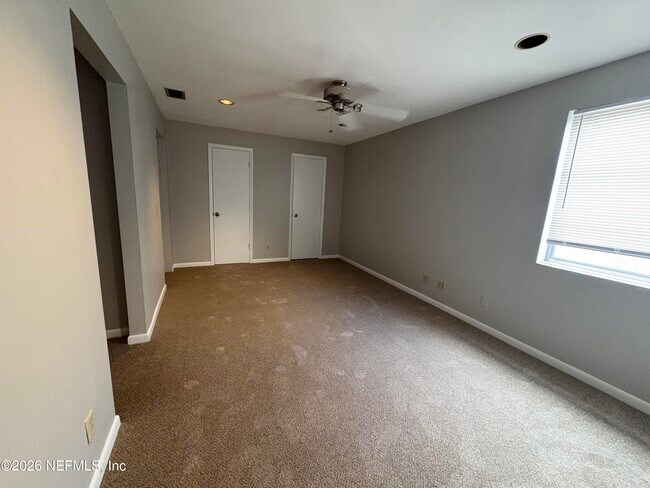 Building Photo - 6868 Medellin Ct