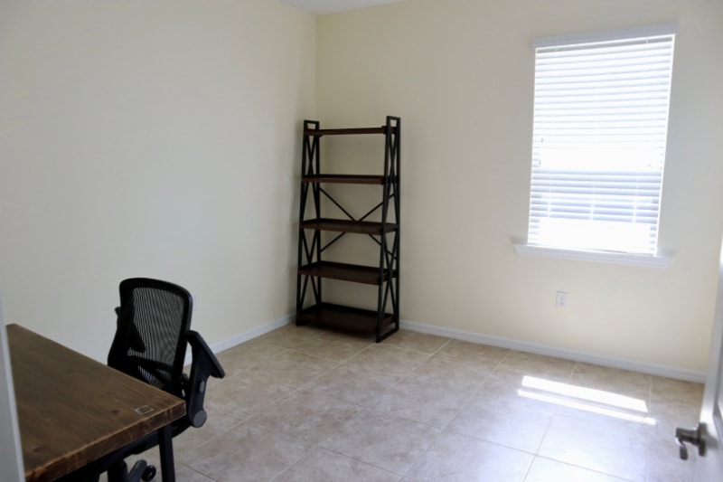 Building Photo - 15201 Torino Ln