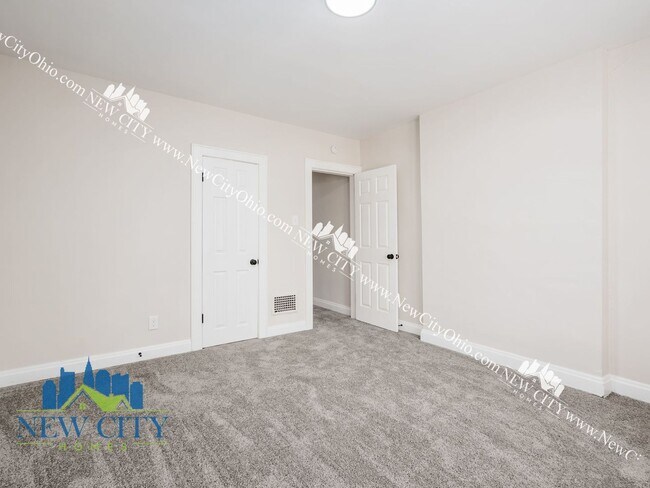 Building Photo - 154-156 N Central Avenue, Columbus, OH 43222