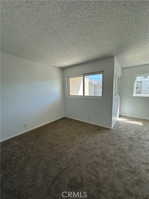 Building Photo - 34 Elksford Ave