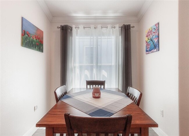 Building Photo - 16204 Nottingham Park Way