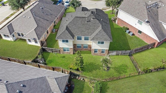 Building Photo - 3807 Orchard Links Dr
