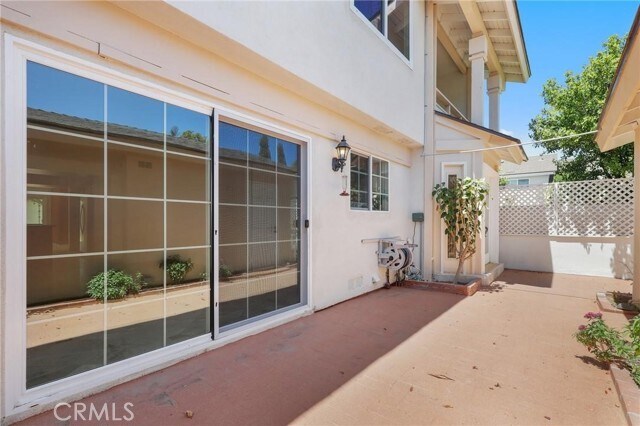 Building Photo - 4551 Sandburg Way