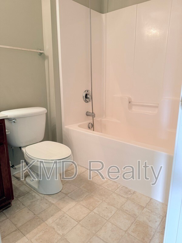 Building Photo - 4917 Sunburst Ln