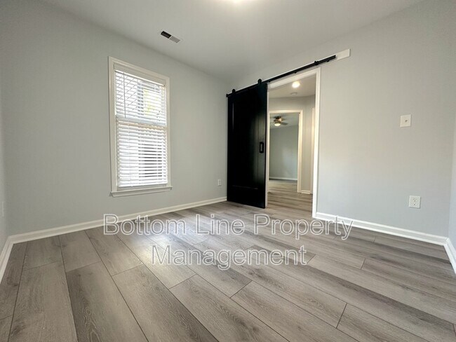Building Photo - 9031 J M Keynes Dr