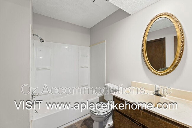 Building Photo - 3141 Eaton St