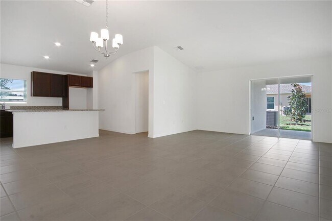 Building Photo - 3139 Cedar Xing Blvd