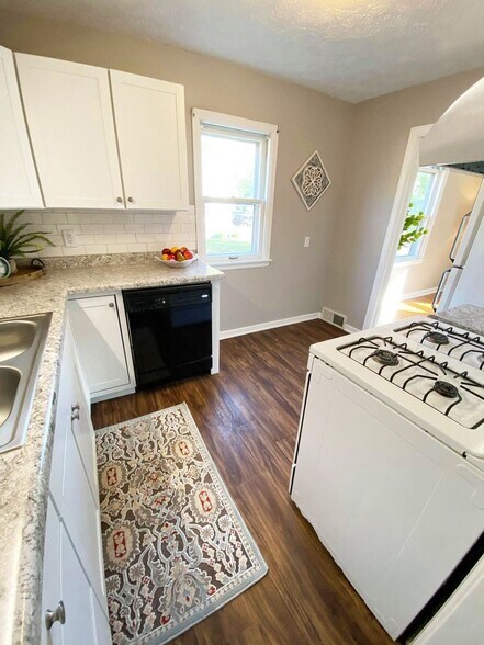 Building Photo - 1122 Franklin St