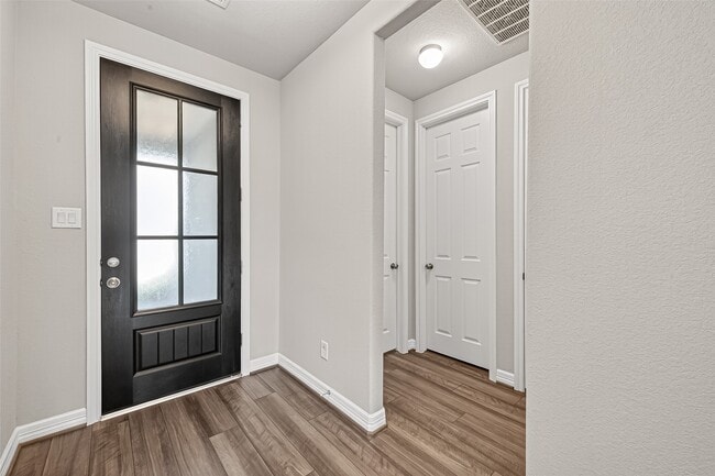 Building Photo - 138 Solana Point Dr