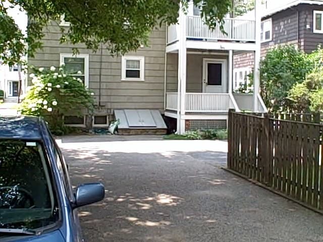 2 car tandem parking - 37 Gorham Ave
