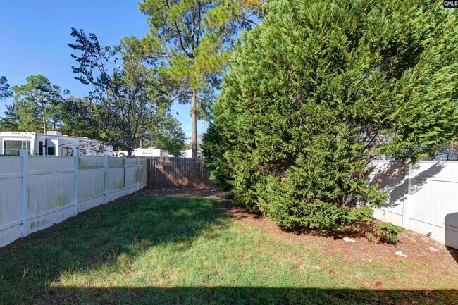 Building Photo - 109 Hutto Hill