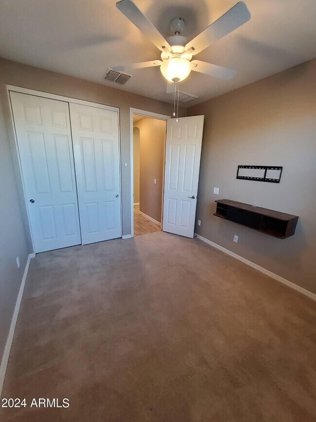 Building Photo - 704 N 152nd Dr
