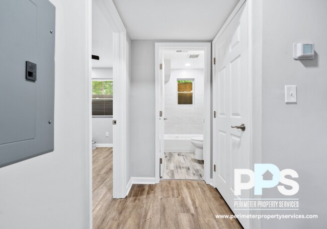 Building Photo - 138 Griffin St NW