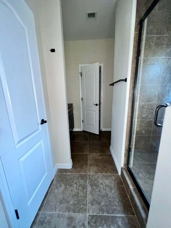 Building Photo - 14529 Smokey Point Dr