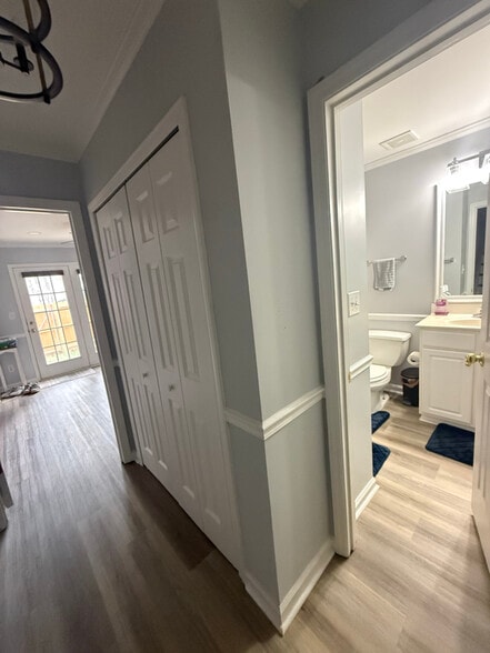 Building Photo - 3781 Winborne Ln