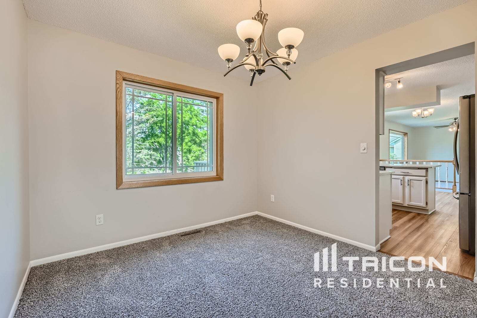 Building Photo - 9244 Andrea Dr