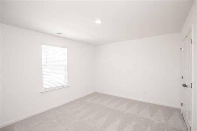 Building Photo - 101 Goshawk St