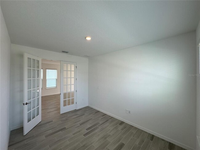 Building Photo - 994 Teal Crk Dr