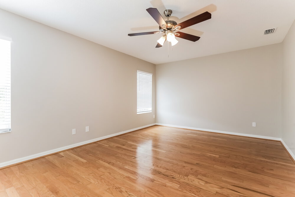 Building Photo - 10904 Golden Silence Dr