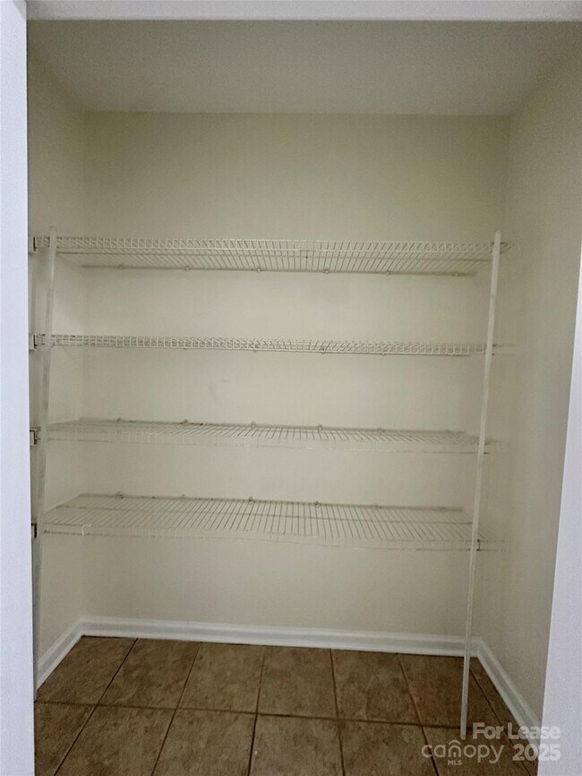 Building Photo - 4115 Rosefield Ct