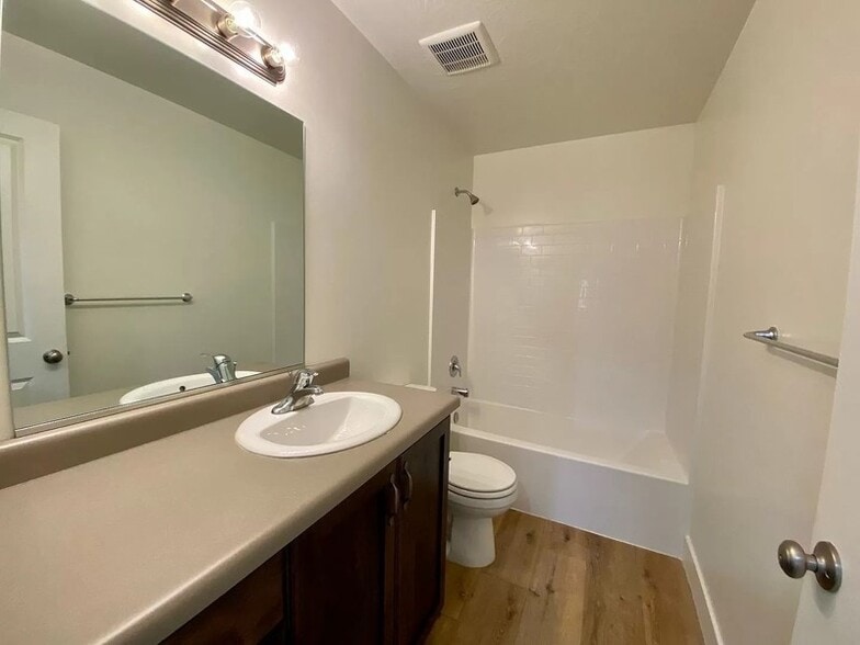 Building Photo - 3862 Chevelle Ln