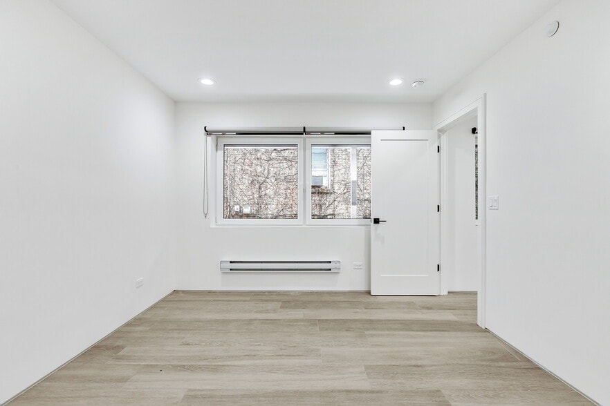 Building Photo - 1025 N Harlem Ave