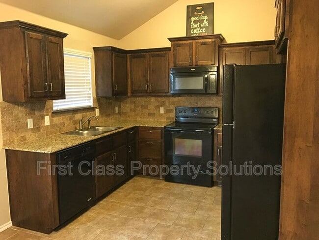 Building Photo - 19816 Serenade Way