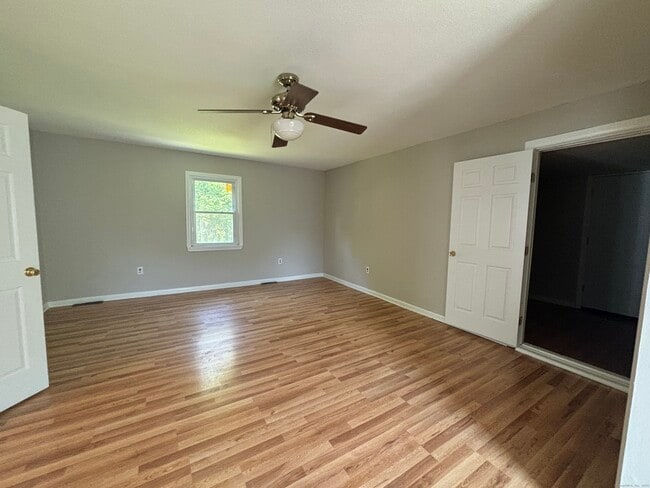 Building Photo - 65 Lancaster Dr