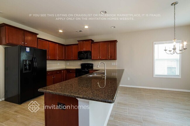 Building Photo - 907 Ballast Dr