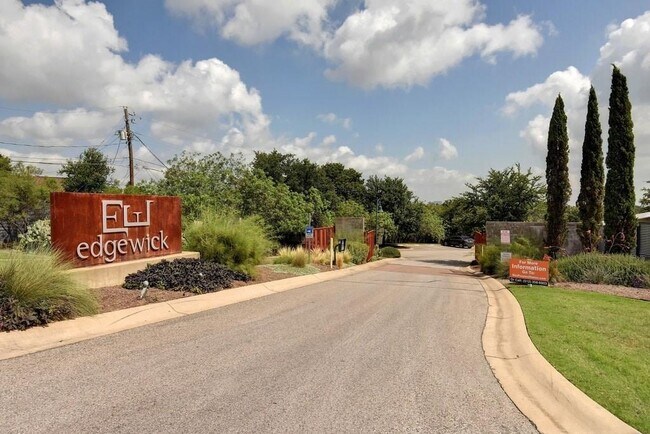 Building Photo - 2017 Warely Ln