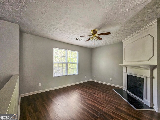 Building Photo - 3407 Homeward Trail