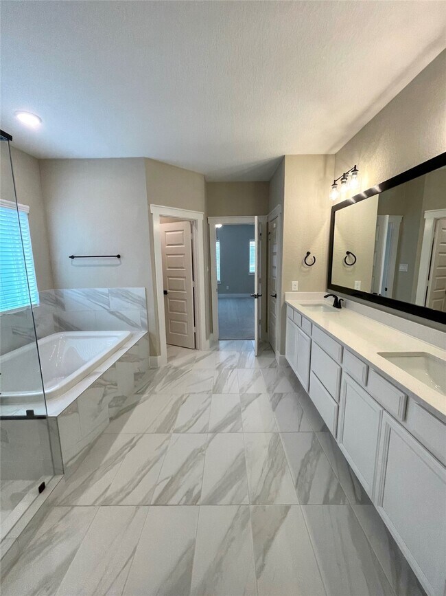 Building Photo - 18607 Courteous Wy