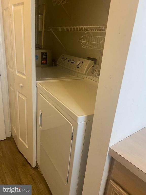 Building Photo - 40 Courtyard Dr