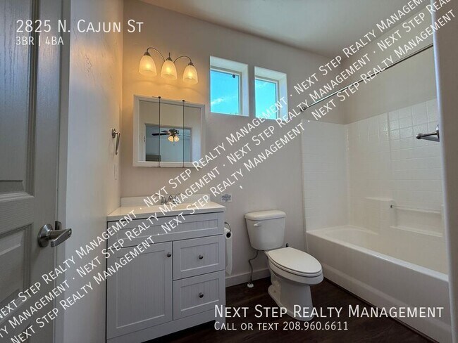 Building Photo - 2825 N Cajun Ln