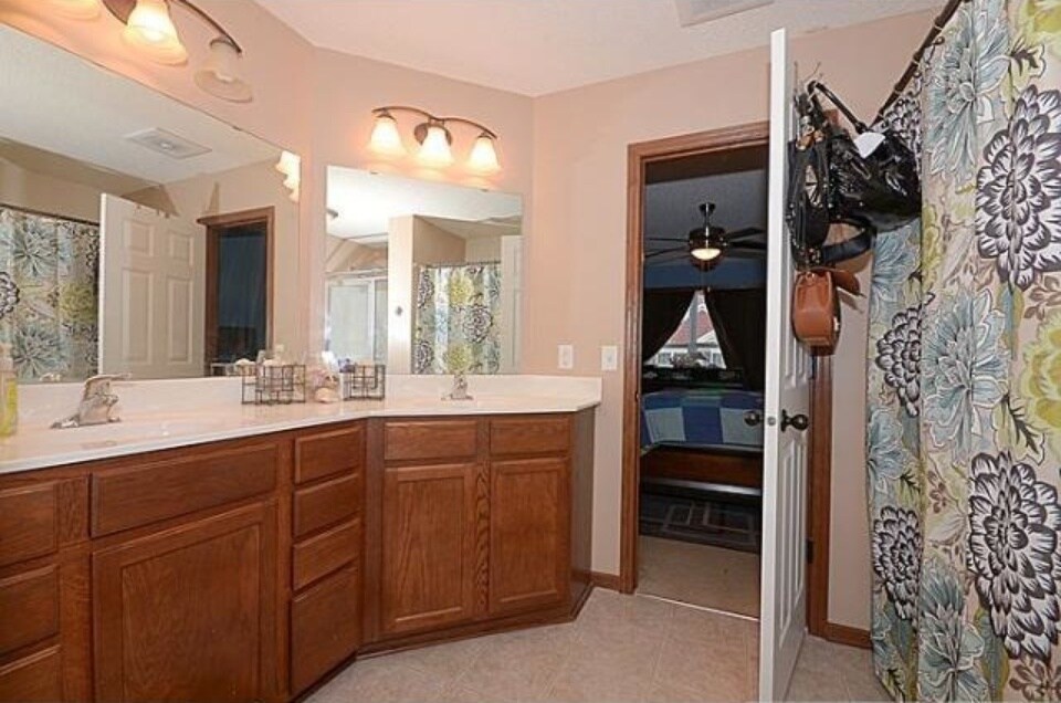 Building Photo - 9540 Washington Boulevard