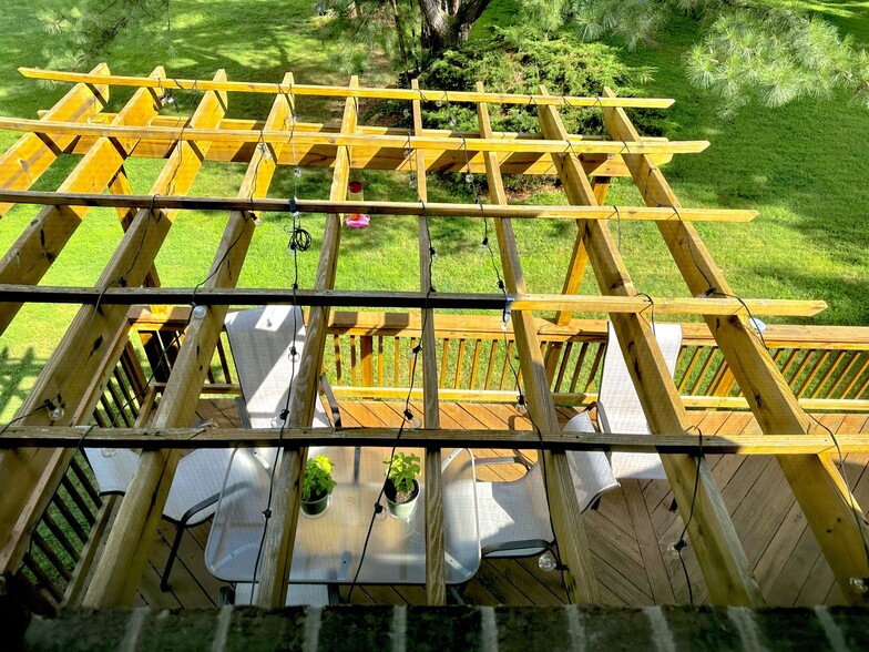 Building Photo - 6636 Isle of Skye Dr