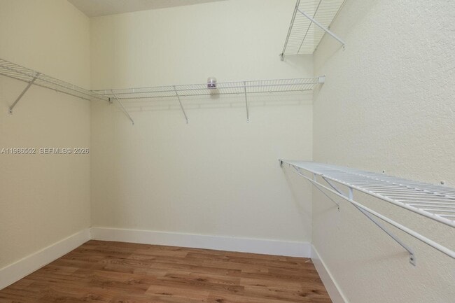 Building Photo - 1947 SE 24th Terrace