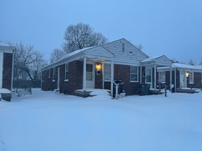 Building Photo - 1314 medford