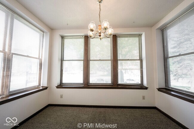 Building Photo - 3707 N Meridian St