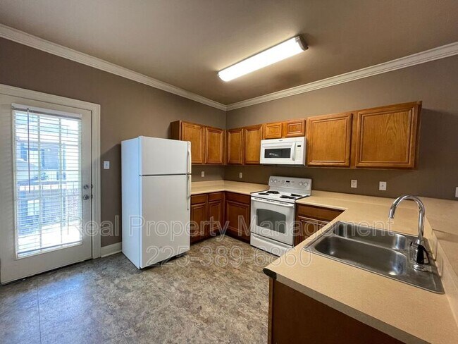 Building Photo - 31855 LA Hwy 16