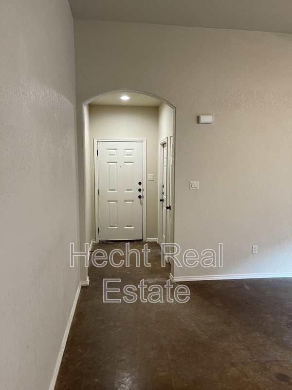 Building Photo - 217 Kaspar Way