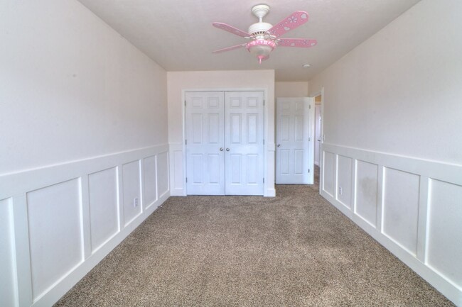 Building Photo - Corner lot with easy access to American Fork and Lehi