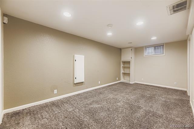 Building Photo - 1300 S Holly St