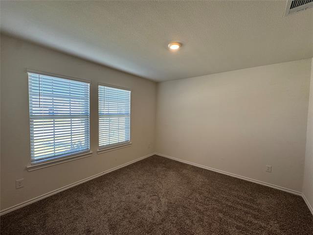 Building Photo - 2948 Shoemaker Dr