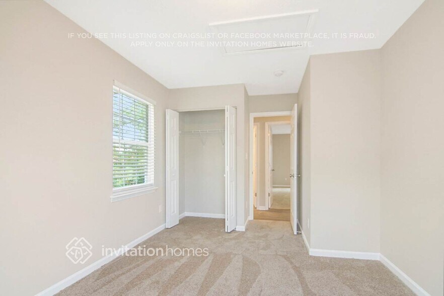 Building Photo - 2831 Bombay Dr