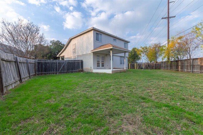 Building Photo - 7700 Portland Trail