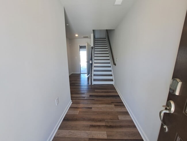 Building Photo - 2728 Chert Ln