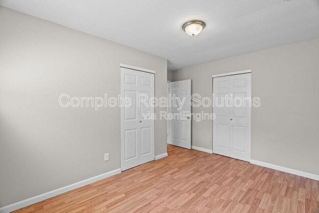 Building Photo - 1144 Northdale Ave