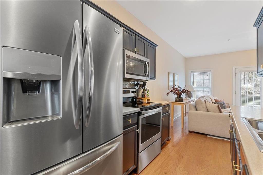 Building Photo - 1168 Stephens St